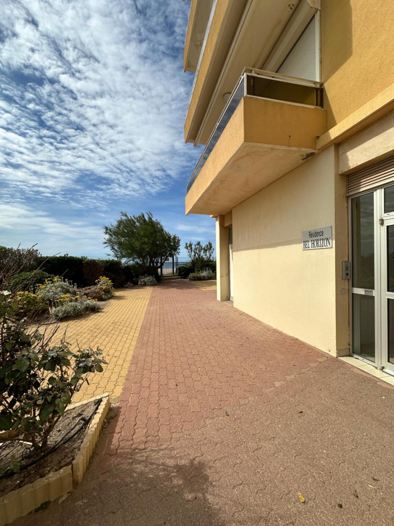 La Tour Alba Apartment Valras-Plage Exterior photo